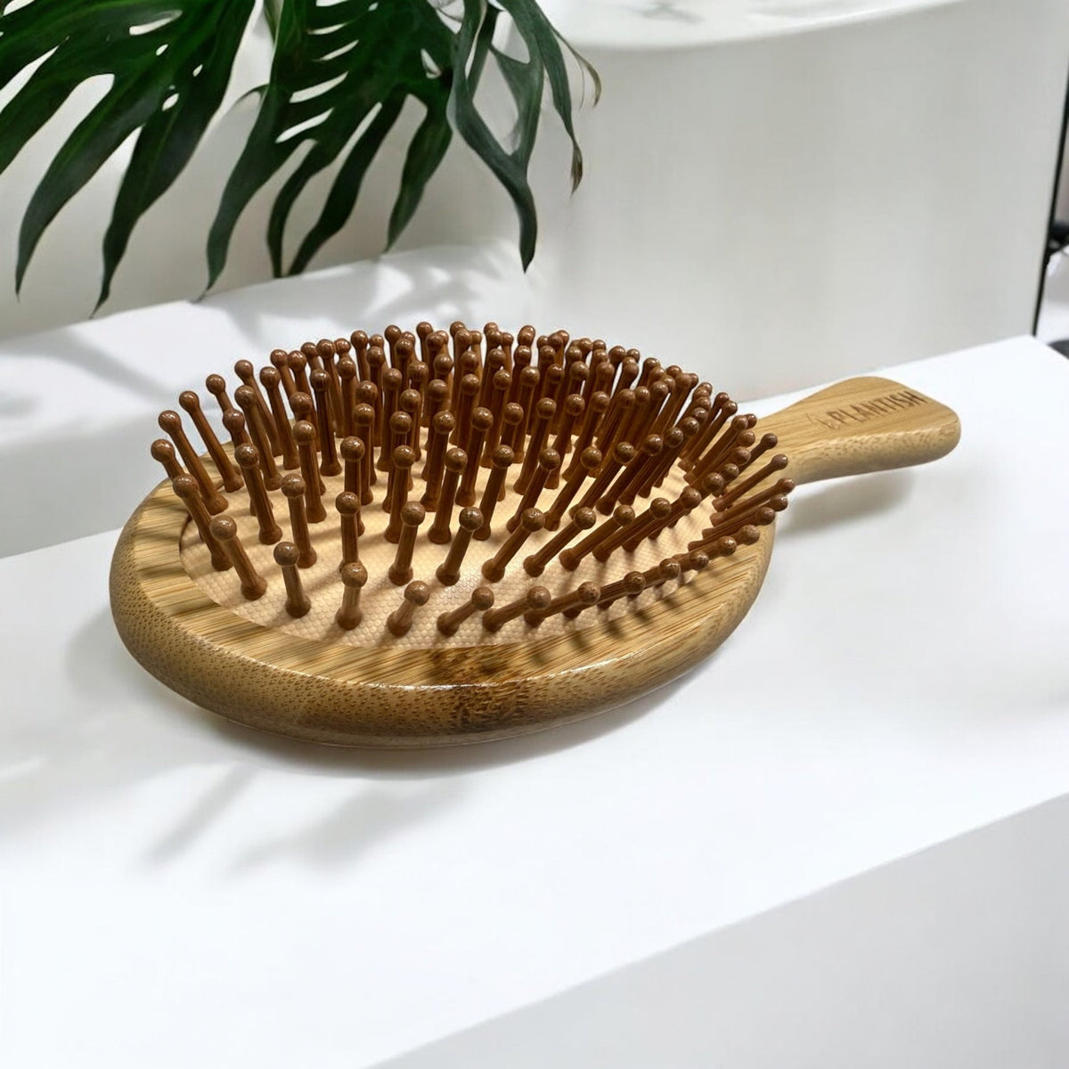Bamboo Hairbrush for Curly & Ethnic Hair – Anti-Static, Detangling, Scalp Massage, Eco-Friendly - FAVORYT BRAND